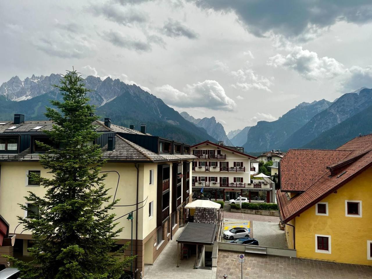 Stroblhof Toblach-Dobbiaco Exterior photo
